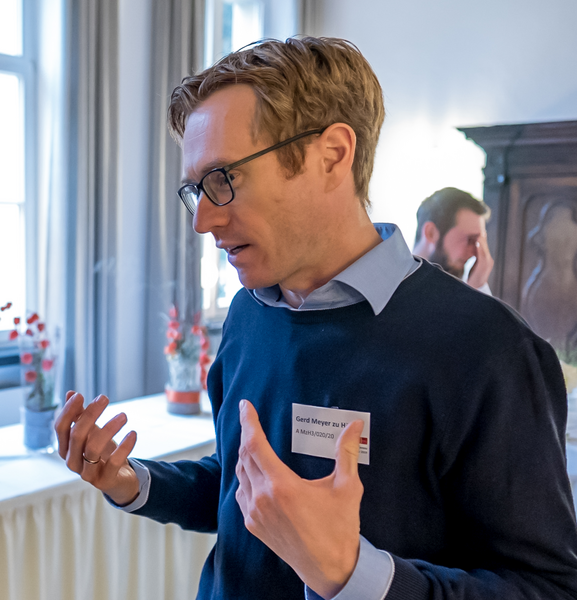 PD Dr. med. Gerd Meyer zu Hörste receives the DGN “Wissenschafts Preis ...